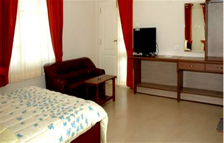 Palve Sugavasam emerald room